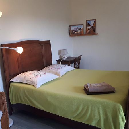 L'Orme-Vial Bed & Breakfast Saint-Galmier Dış mekan fotoğraf